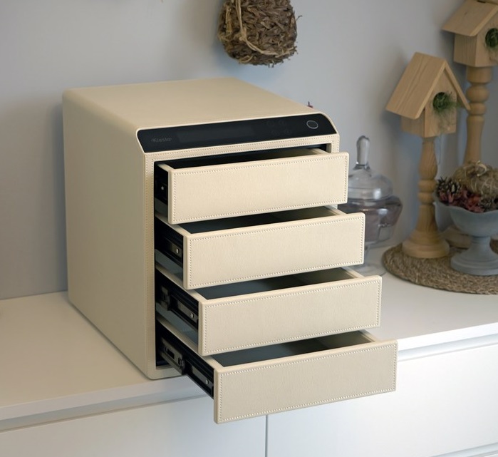 - Klesto Smart JS4  